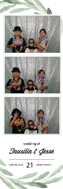 Tausila and Jesse's Wedding | View more photos from the event at gallery.photoboothbillings.com/u/PhotoBoothBillings/Tausila-and-Jesses-Wedding